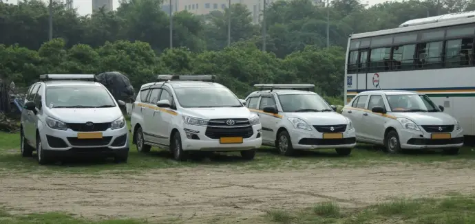 alt=&amp;#34;Commercial vehicle insurance at lowest premium Delhi&amp;#34;