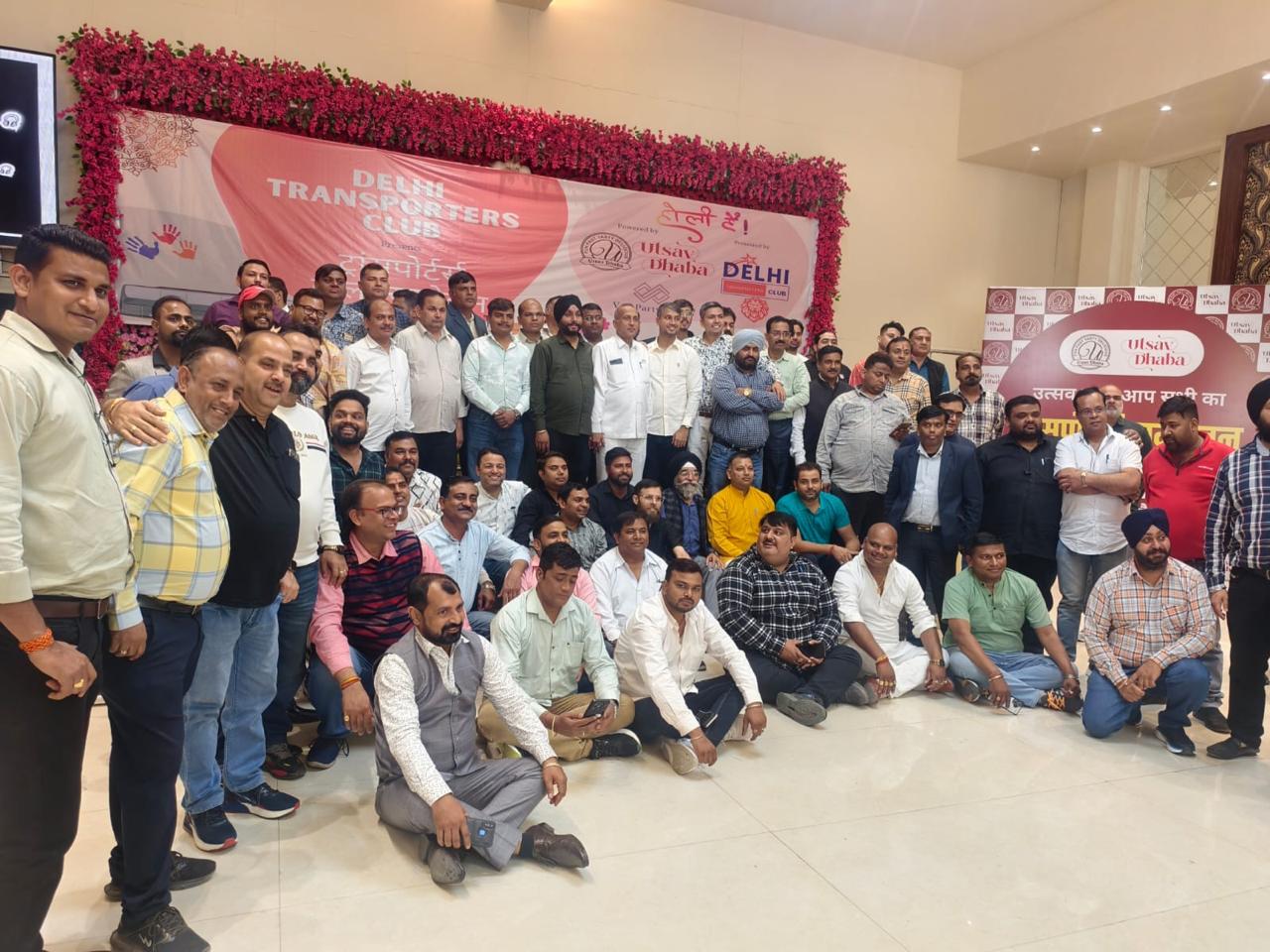 alt="Delhi Chauffeurs is a proud member of Delhi Transporters Club"
